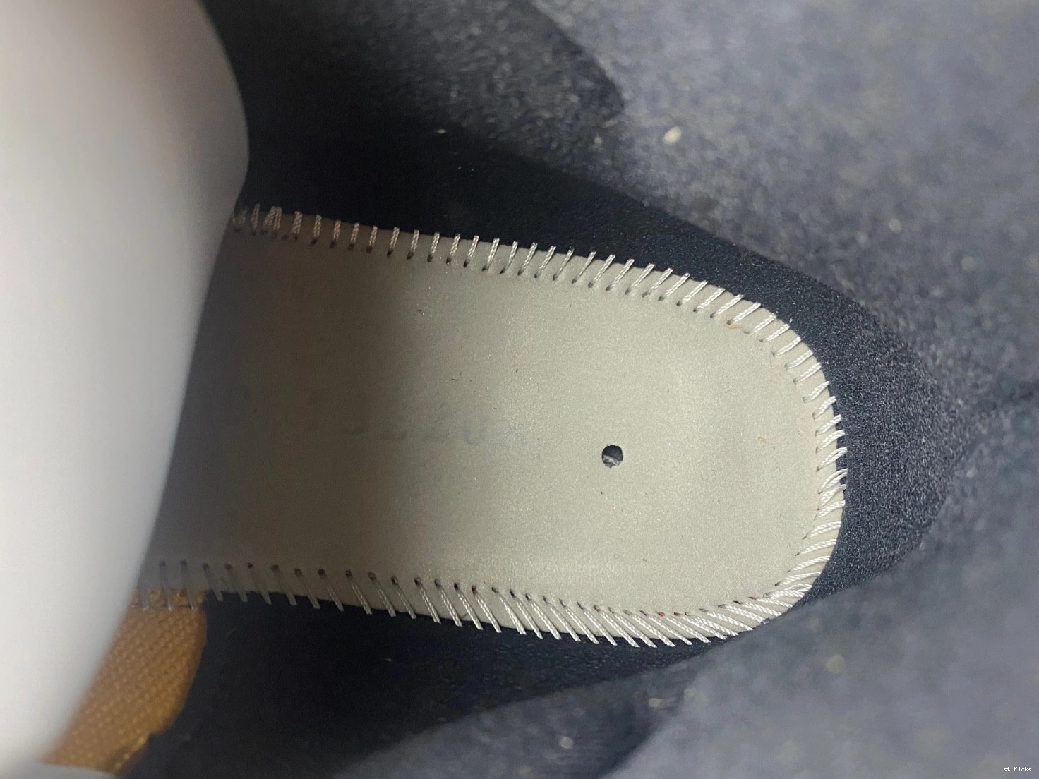 Yellow CT8012-118 Jordan 11 White Air Retro Black 0908